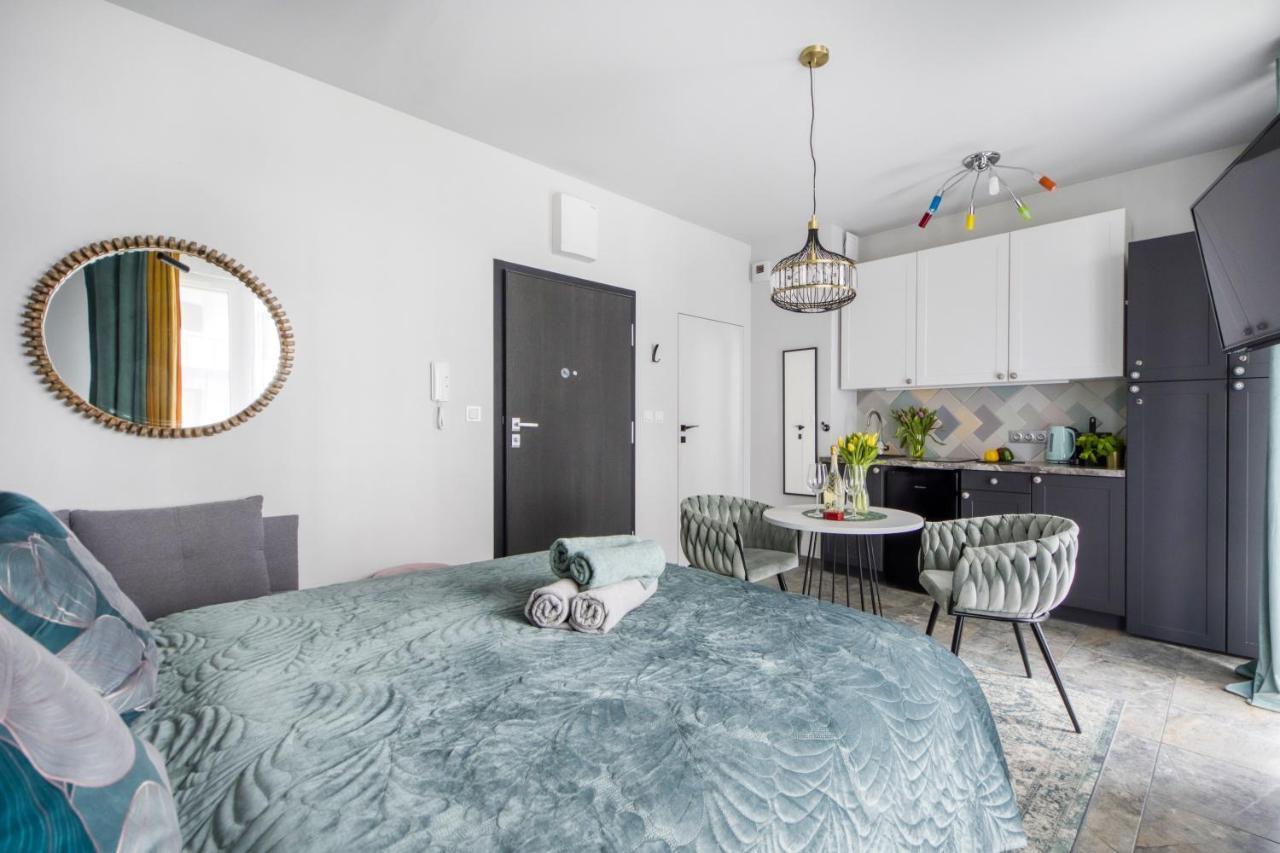 Mini Apartamenty Deluxe Metro Park Krzemieniecka Warszawa Zewnętrze zdjęcie
