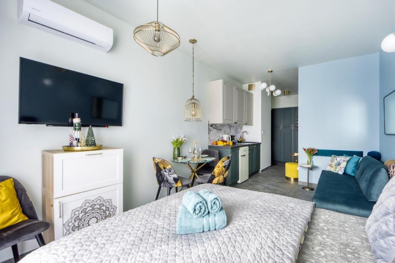 Mini Apartamenty Deluxe Metro Park Krzemieniecka Warszawa Zewnętrze zdjęcie